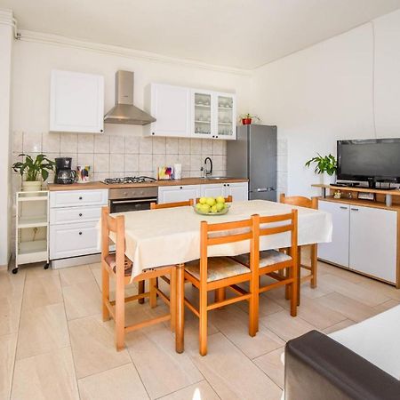 Kuca Za Odmor Lucija Appartement Vrana  Buitenkant foto