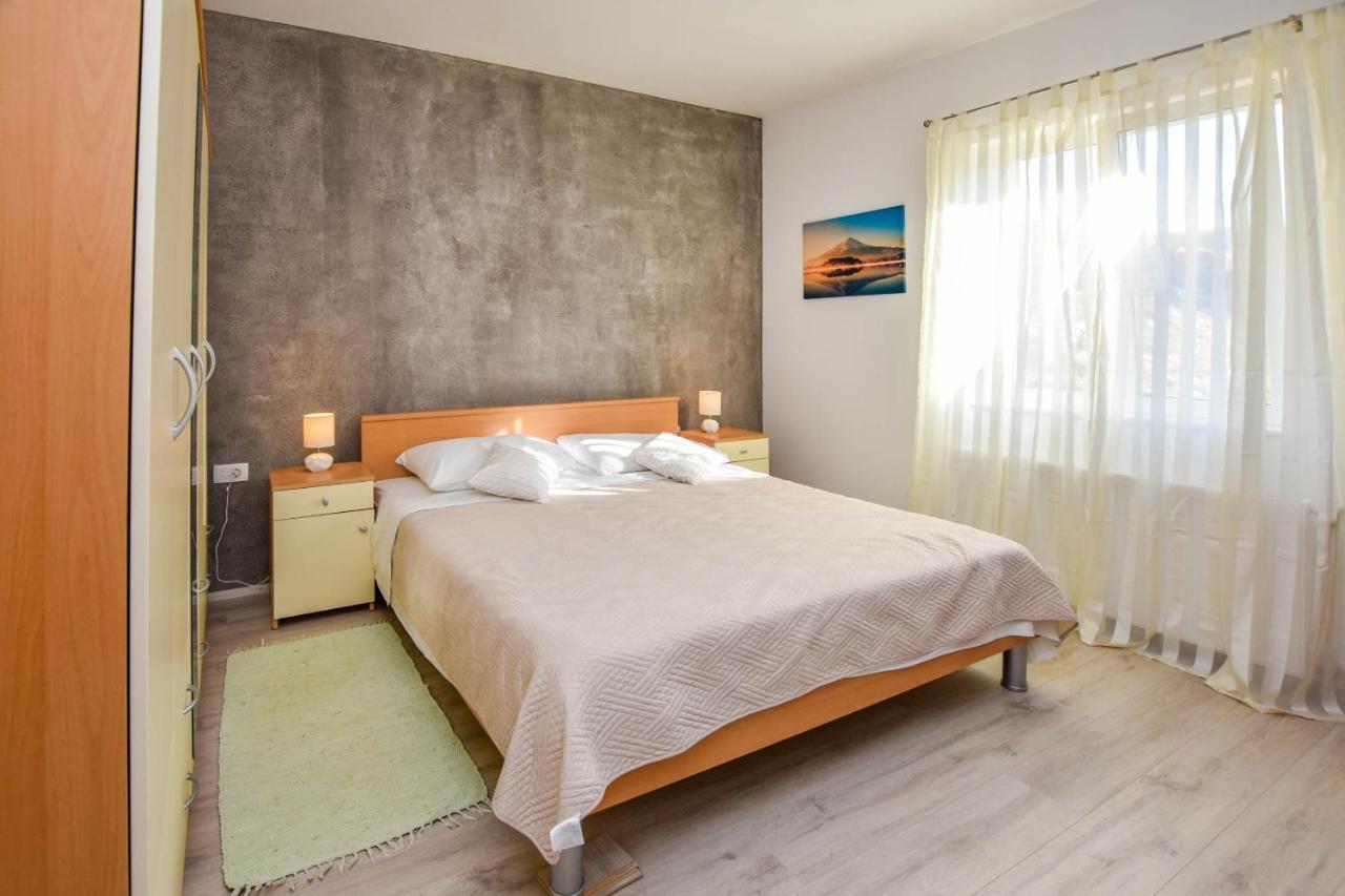 Kuca Za Odmor Lucija Appartement Vrana  Buitenkant foto