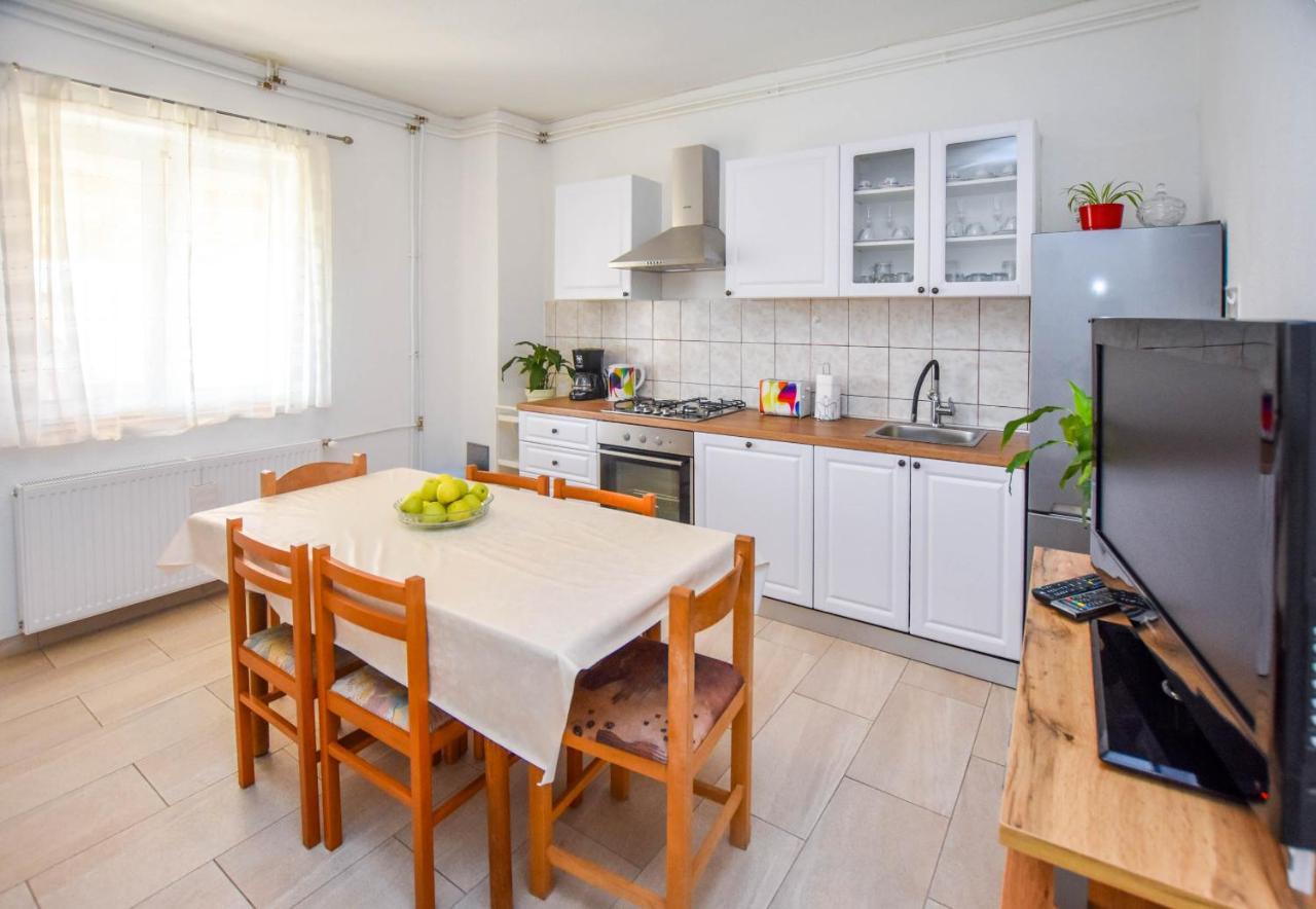 Kuca Za Odmor Lucija Appartement Vrana  Buitenkant foto