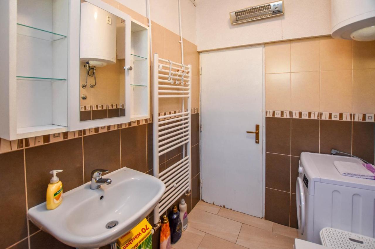 Kuca Za Odmor Lucija Appartement Vrana  Buitenkant foto